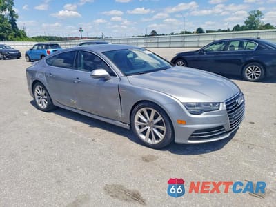 Czwarte zdjęcie samochodu z boku: 2016 AUDI A7 PREMIUM PLUS VIN:WAUWGAFC7GN005591 - miniatura