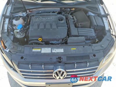 Zdjęcie 11 z 13 samochodu: 2015 VOLKSWAGEN PASSAT SE VIN:1VWBV7A35FC099737 - miniatura