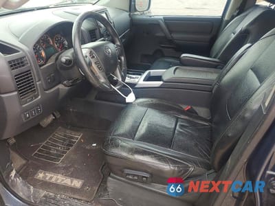 Zdjęcie 7 z 12 samochodu: 2014 NISSAN TITAN SL VIN:1N6BA0ED2EN519446 - miniatura