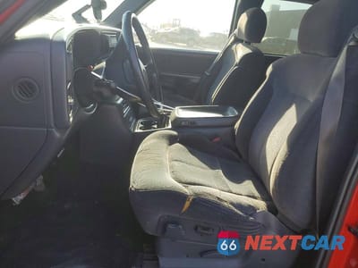 Zdjęcie 7 z 12 samochodu: 2002 CHEVROLET SILVERADO K1500 VIN:1GCEK19T22E141788 - miniatura