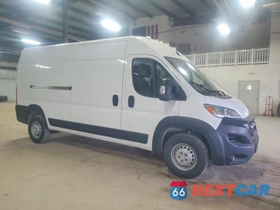 Czwarte zdjęcie samochodu z boku: 2024 RAM PROMASTER 2500 2500 HIGH VIN:3C6LRVDG2RE100586 - miniatura