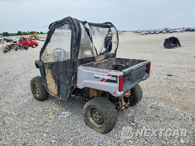 Trzecie zdjęcie samochodu z tyłu: 2022 HONDA SXS520M UTILITY VEHICLE VIN:1HFVE0710N4702461 - miniatura