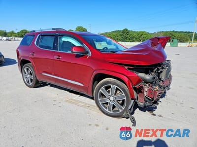 Czwarte zdjęcie samochodu z boku: 2018 GMC ACADIA DENALI VIN:1GKKNPLS2JZ194922 - miniatura