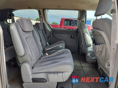 Zdjęcie 11 z 13 samochodu: 2006 DODGE GRAND CARAVAN SE VIN:1D4GP24R36B523544 - miniatura