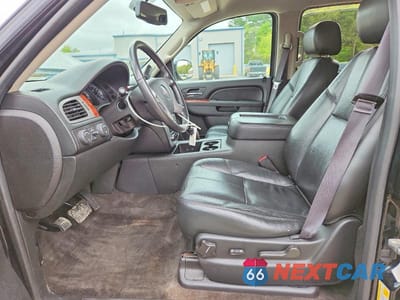 Zdjęcie 7 z 13 samochodu: 2014 GMC YUKON XL K1500 SLT VIN:1GKS2KE7XER143842 - miniatura