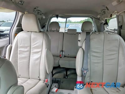 Zdjęcie 10 z 13 samochodu: 2012 TOYOTA SIENNA XLE 8-PASSENGER VIN:5TDYK3DC5CS192472 - miniatura