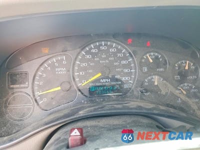 Zdjęcie 9 z 12 samochodu: 2001 CHEVROLET TAHOE K1500 VIN:1GNEK13T91J209686 - miniatura