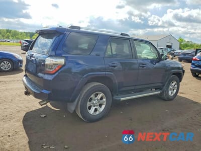 Trzecie zdjęcie samochodu z tyłu: 2020 TOYOTA 4RUNNER SR5 PREMIUM VIN:JTEBU5JR0L5775070 - miniatura