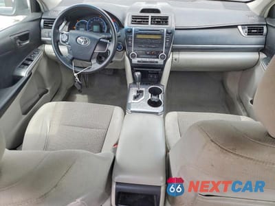 Zdjęcie 8 z 12 samochodu: 2012 TOYOTA CAMRY HYBRID LE VIN:4T1BD1FK7CU042864 - miniatura