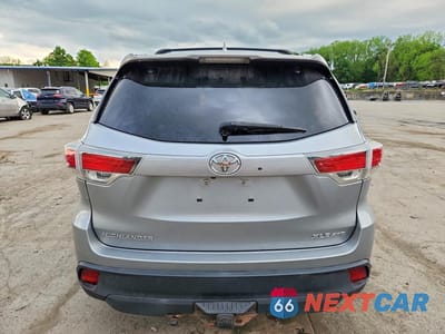 Zdjęcie 6 z 14 samochodu: 2015 TOYOTA HIGHLANDER XLE VIN:5TDJKRFH2FS198506 - miniatura