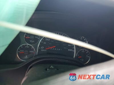 Zdjęcie 9 z 13 samochodu: 2018 CHEVROLET EXPRESS G2500 VIN:1GCWGAFG6J1340362 - miniatura