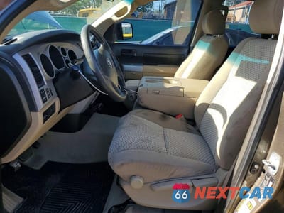 Zdjęcie 7 z 12 samochodu: 2007 TOYOTA TUNDRA DOUBLE CAB SR5 VIN:5TFBT541X7X007913 - miniatura