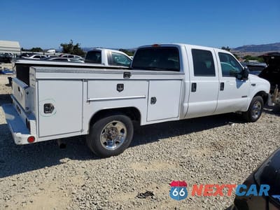Trzecie zdjęcie samochodu z tyłu: 2003 FORD F250 SUPER DUTY VIN:1FTNW20PX3ED73857 - miniatura