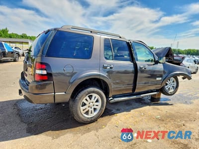 Trzecie zdjęcie samochodu z tyłu: 2007 FORD EXPLORER XLT VIN:1FMEU63E87UB85949 - miniatura