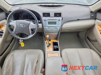 Zdjęcie 8 z 12 samochodu: 2007 TOYOTA CAMRY XLE V6 VIN:4T1BK46K27U524784 - miniatura
