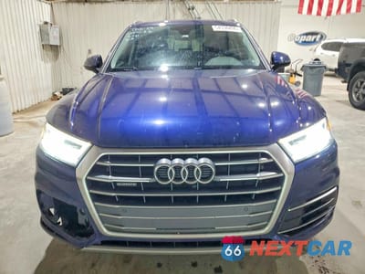 Piąte zdjęcie samochodu w środku: 2019 AUDI Q5 PREMIUM PLUS VIN:WA1BNAFY7K2087202 - miniatura