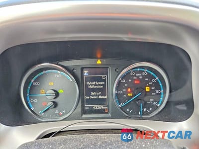 Zdjęcie 9 z 13 samochodu: 2018 TOYOTA RAV4 HYBRID LE VIN:JTMRJREV1JD259295 - miniatura
