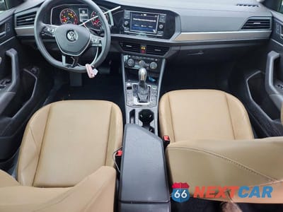 Zdjęcie 8 z 13 samochodu: 2020 VOLKSWAGEN JETTA S VIN:3VWC57BU1LM095500 - miniatura
