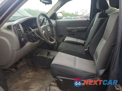 Zdjęcie 7 z 12 samochodu: 2008 CHEVROLET SILVERADO K1500 VIN:1GCEK14C88E119312 - miniatura
