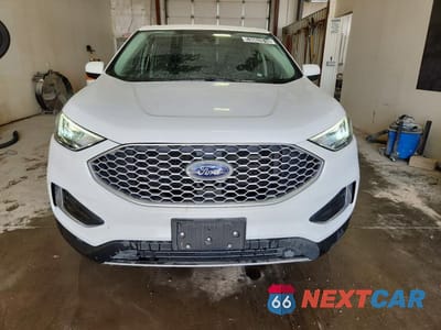 Piąte zdjęcie samochodu w środku: 2024 FORD EDGE SE AW VIN:2FMPK4J93RBB01795 - miniatura