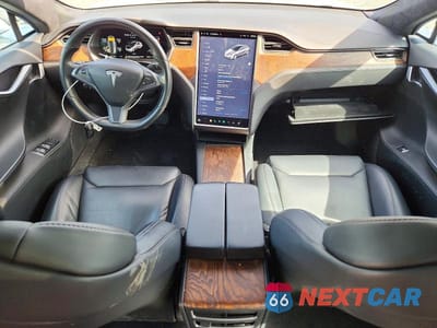 Zdjęcie 8 z 14 samochodu: 2019 TESLA MODEL S VIN:5YJSA1E27KF343804 - miniatura