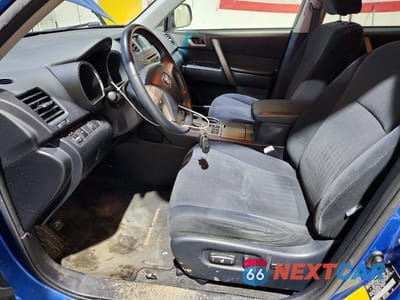 Zdjęcie 7 z 13 samochodu: 2008 TOYOTA HIGHLANDER SPORT VIN:JTEES43AX82017136 - miniatura
