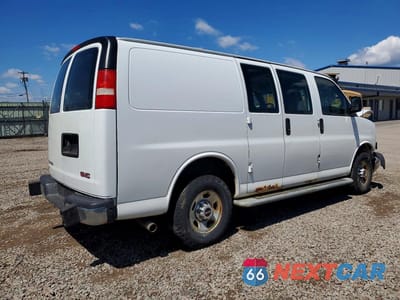 Trzecie zdjęcie samochodu z tyłu: 2015 GMC SAVANA 2500 CARGO DELIVERY VAN VIN:1GTW7FCFXF1902571 - miniatura