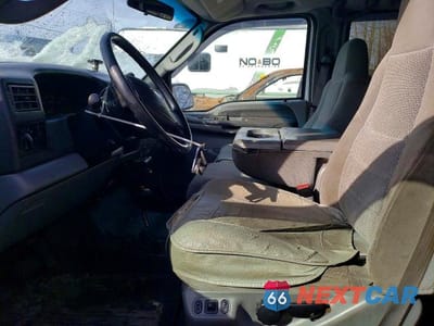 Zdjęcie 7 z 12 samochodu: 2004 FORD F350 SRW SUPER DUTY VIN:1FTSW31P64EA47403 - miniatura