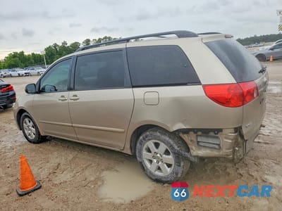 Drugie zdjęcie samochodu z przodu: 2010 TOYOTA SIENNA LE 7-PASSENGER VIN:5TDKK4CC2AS327689 - miniatura