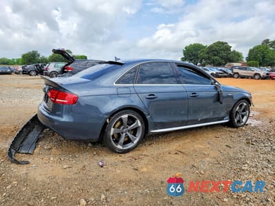 Trzecie zdjęcie samochodu z tyłu: 2011 AUDI S4 PREMIUM PLUS VIN:WAUBGAFL6BA012174 - miniatura