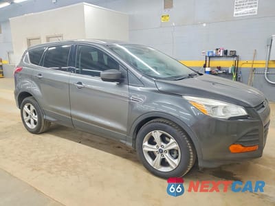 Czwarte zdjęcie samochodu z boku: 2014 FORD ESCAPE SE VIN:1FMCU0GX8EUB15378 - miniatura