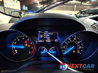 Zdjęcie 9 z 13 samochodu: 2017 FORD ESCAPE SE VIN:1FMCU9GD0HUB55758 - miniatura
