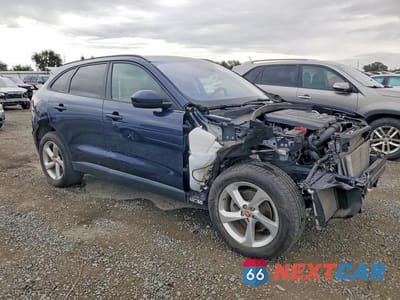 Czwarte zdjęcie samochodu z boku: 2018 JAGUAR F-PACE PREMIUM VIN:SADCJ2FX0JA256231 - miniatura