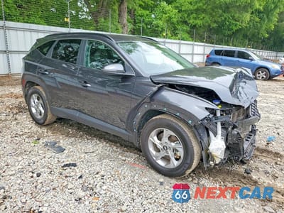 Czwarte zdjęcie samochodu z boku: 2023 HYUNDAI TUCSON SEL VIN:5NMJB3AE9PH242368 - miniatura