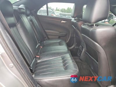 Zdjęcie 10 z 12 samochodu: 2015 CHRYSLER 300 S VIN:2C3CCABG4FH903815 - miniatura