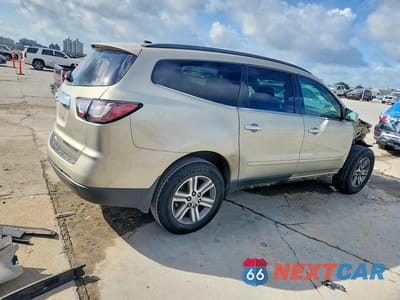 Trzecie zdjęcie samochodu z tyłu: 2015 CHEVROLET TRAVERSE LT VIN:1GNKRGKD8FJ247820 - miniatura