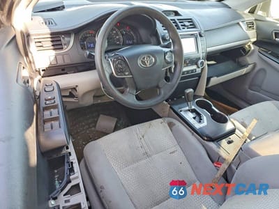 Zdjęcie 8 z 12 samochodu: 2012 TOYOTA CAMRY LE VIN:4T1BF1FK9CU029639 - miniatura