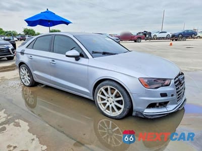 Czwarte zdjęcie samochodu z boku: 2015 AUDI A3 PREMIUM VIN:WAUACGFF9F1092399 - miniatura
