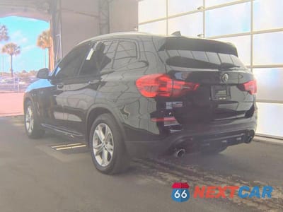 Trzecie zdjęcie samochodu z tyłu: 2019 BMW X3 SDRIVE30I VIN:5UXTR7C55KLA48373 - miniatura
