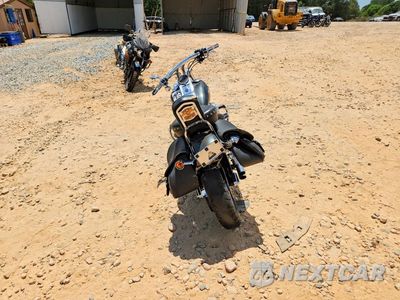 Czwarte zdjęcie samochodu z boku: 2005 HARLEY DAVIDSON FLSTFI VIN:1HD1BXB135Y023017 - miniatura