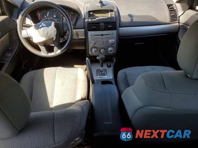 Zdjęcie 8 z 12 samochodu: 2010 MITSUBISHI GALANT FE VIN:4A32B2FF6AE003299 - miniatura