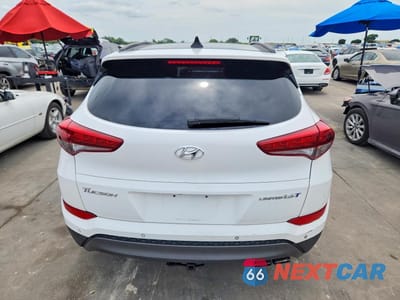 Zdjęcie 6 z 12 samochodu: 2016 HYUNDAI TUCSON LIMITED VIN:KM8J33A27GU087259 - miniatura