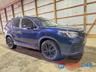 Czwarte zdjęcie samochodu z boku: 2020 SUBARU FORESTER SPORT VIN:JF2SKARC8LH476347 - miniatura