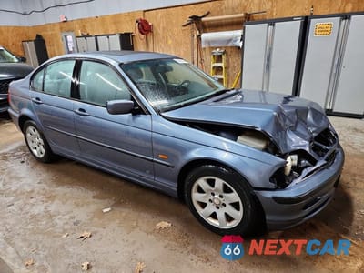 Czwarte zdjęcie samochodu z boku: 1999 BMW 323 I VIN:WBAAM333XXKC62428 - miniatura