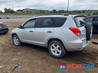 Drugie zdjęcie samochodu z przodu: 2006 TOYOTA RAV4 BASE VIN:JTMBK33V266007419 - miniatura