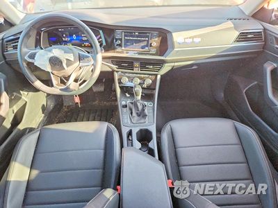 Zdjęcie 8 z 12 samochodu: 2023 VOLKSWAGEN JETTA SE VIN:3VW7M7BU2PM020105 - miniatura