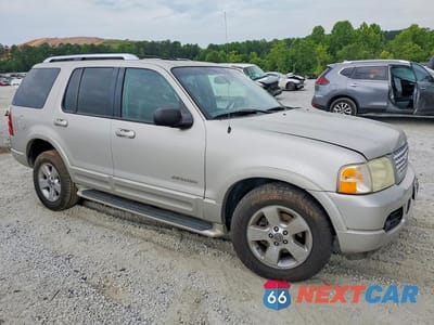 Czwarte zdjęcie samochodu z boku: 2004 FORD EXPLORER LIMITED VIN:1FMDU75W14ZA96388 - miniatura