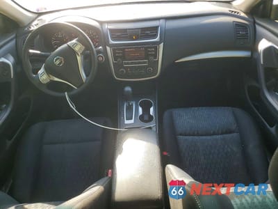 Zdjęcie 8 z 12 samochodu: 2016 NISSAN ALTIMA 2.5 S VIN:1N4AL3AP2GN363475 - miniatura
