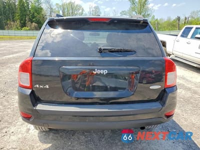 Zdjęcie 6 z 13 samochodu: 2013 JEEP COMPASS LATITUDE VIN:1C4NJDEB6DD129153 - miniatura