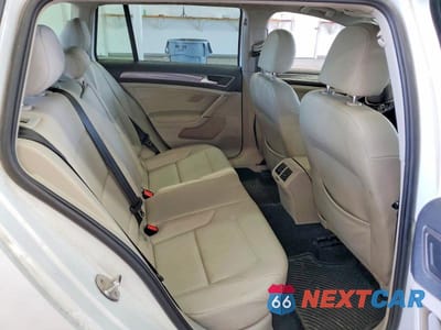 Zdjęcie 10 z 12 samochodu: 2018 VOLKSWAGEN GOLF ALLTRACK S VIN:3VWM17AU1JM759437 - miniatura